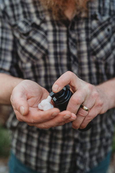 Embargo Foaming Beard Wash